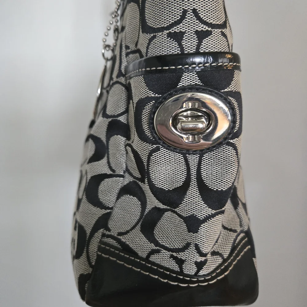 Authentic COACH Signature Pleated Gallery Tote - Black/Grey (F14281) - Picture 5 of 15